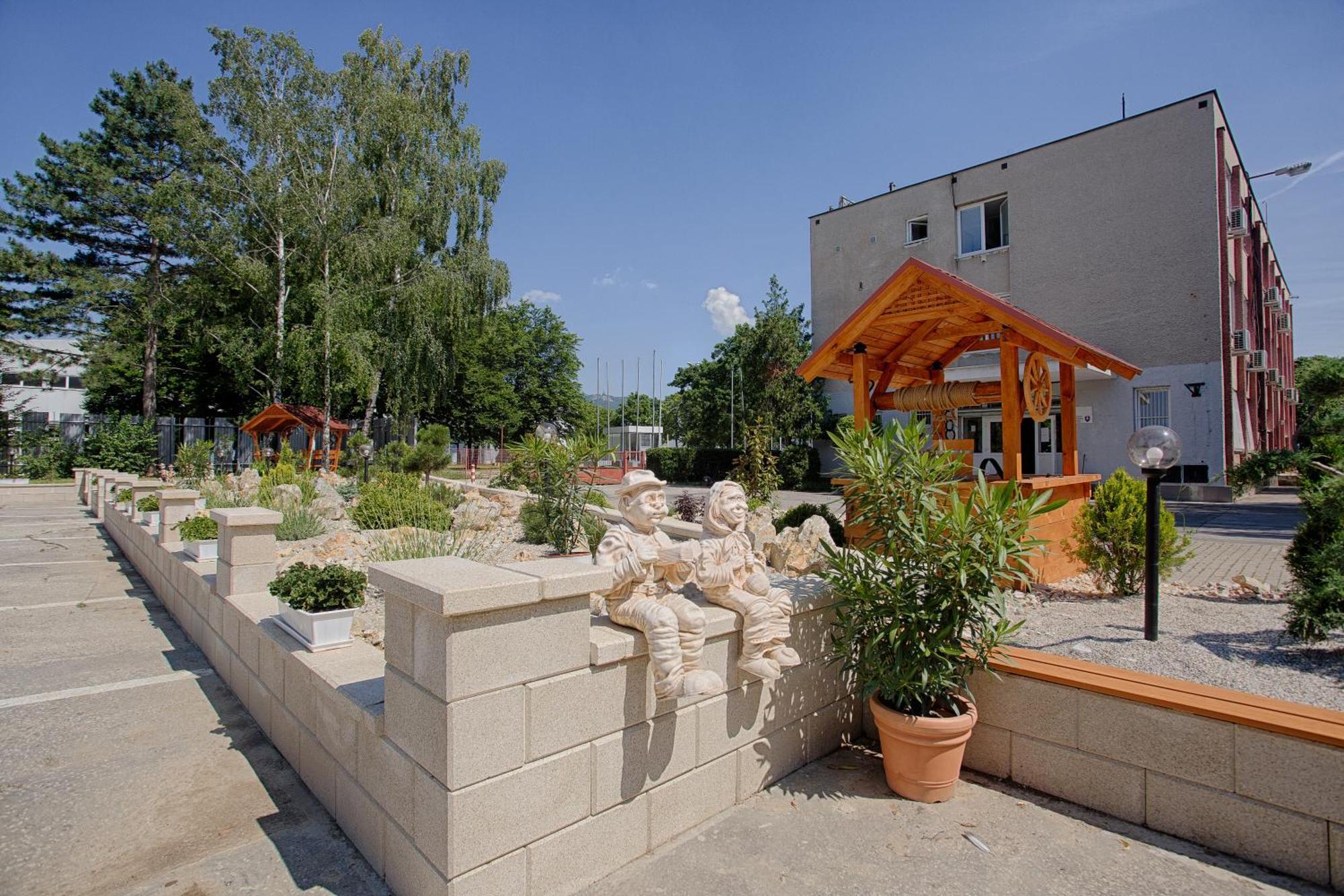 Agro Complex Apartments Nitra Extérieur photo